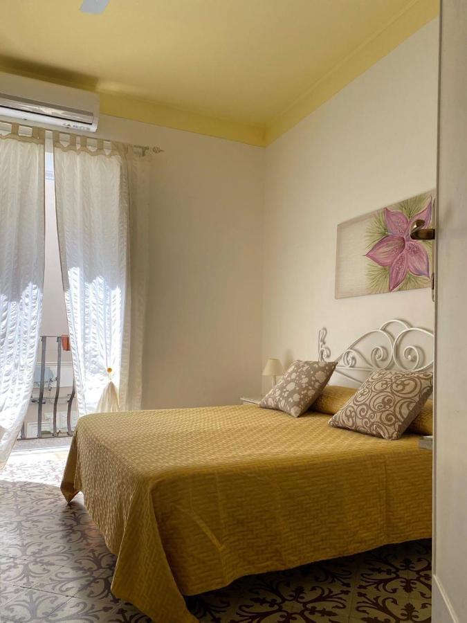 Hotel Casa Chiara à Lipari  Extérieur photo